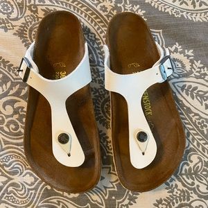 Birkenstock Gizeh size 5